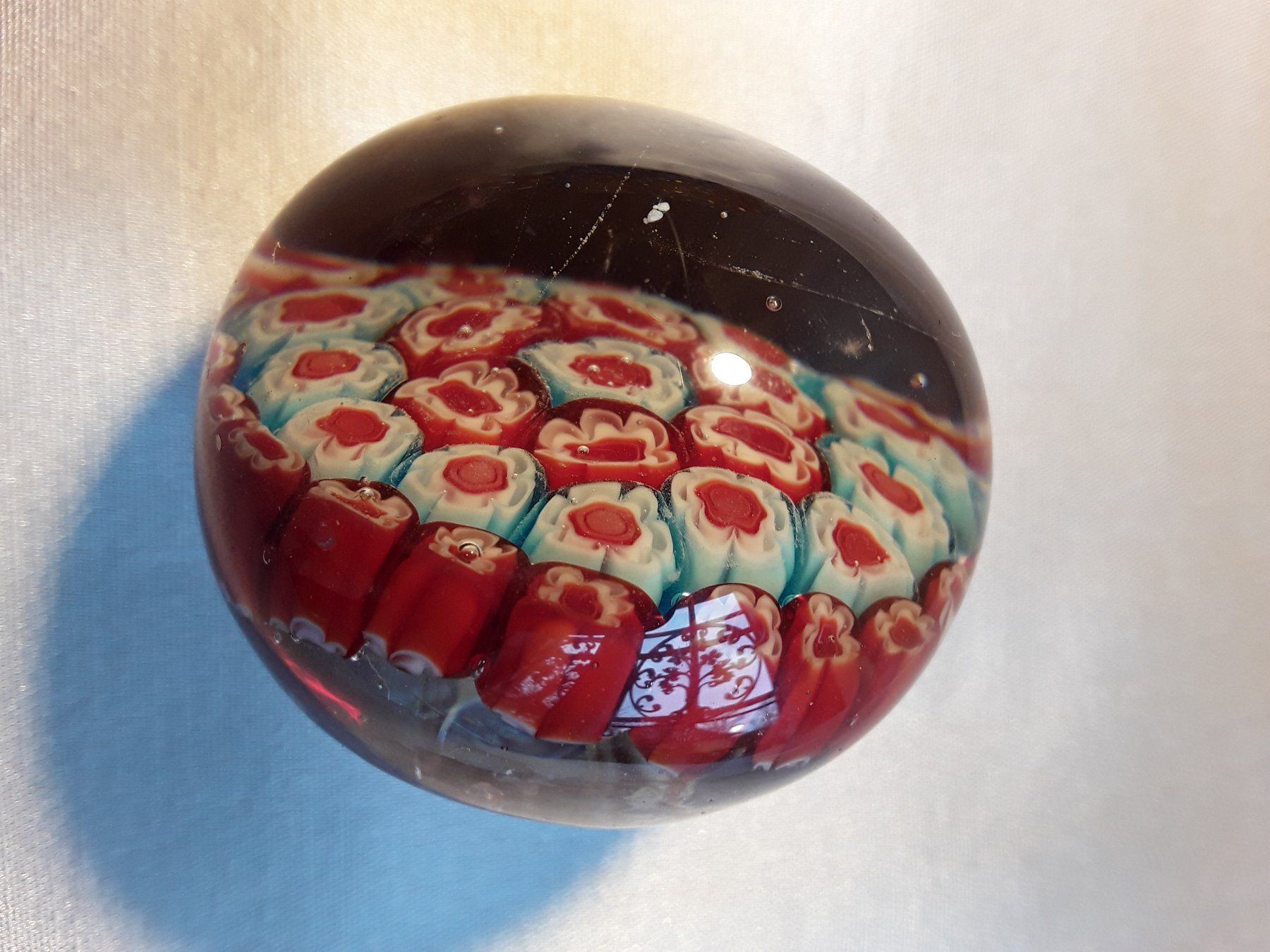 Murano Gläser: Alte Millefiori Briefbeschwerer Blau-Rot – Gebraucht aus Zürich von sanwit 6