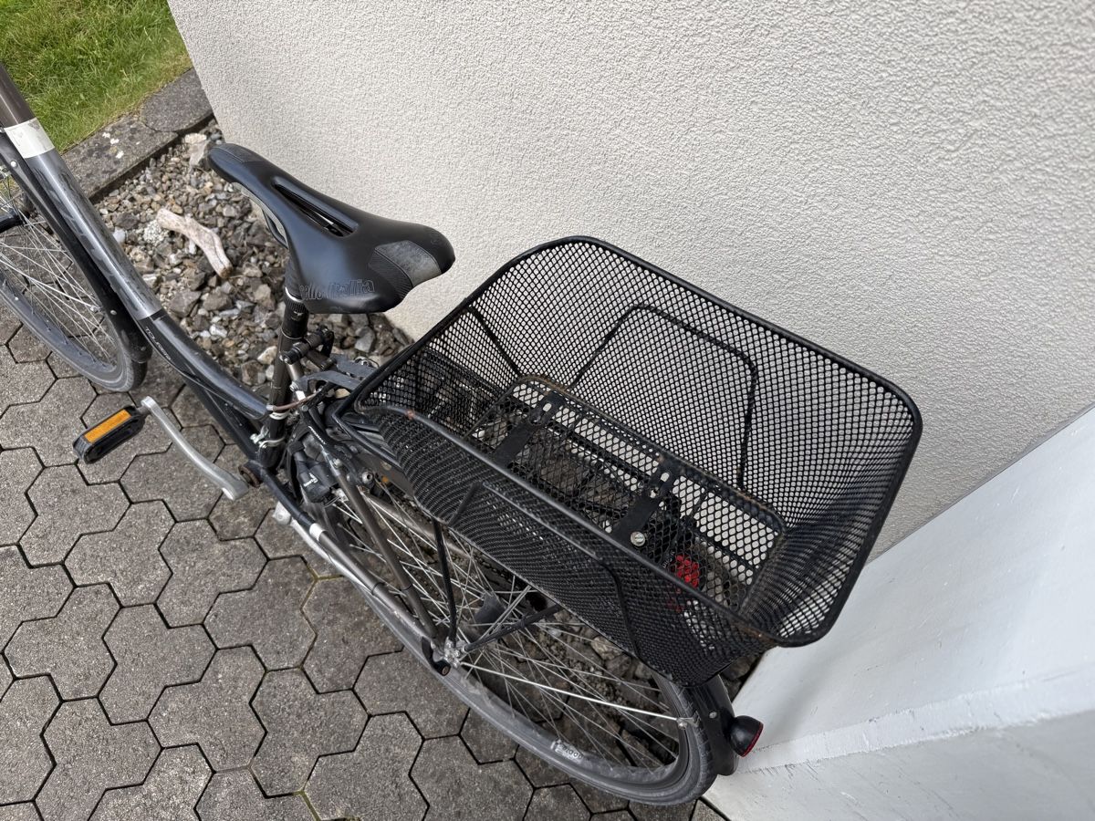 Bixs Biciclette: BiXS damen Velo mit Korb 28 Zoll – Usato da Giswil venduto da urr_7c5j 3