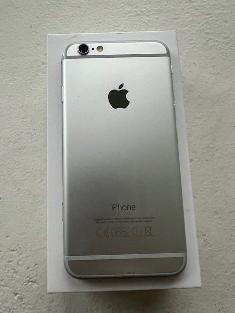 Apple Telefoni cellulari / Smartphones: Iphone 6, 16 GB Batterie 87% – Usato da Wettingen venduto da Muda33 5