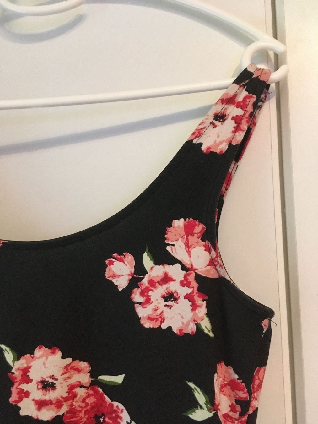 Kleider: Geblümtes Sommerkleid Gr. S – Neu (gemäss Beschreibung) aus Thun von Vans_98 2