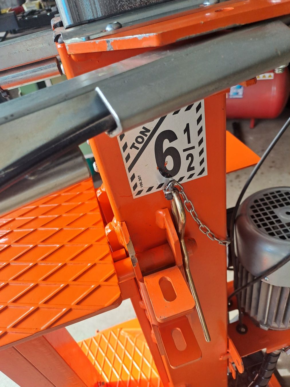 Tutte le macchine: Holzspalter 6.5 Ton – Usato da Grossdietwil venduto da Appaloosa 2