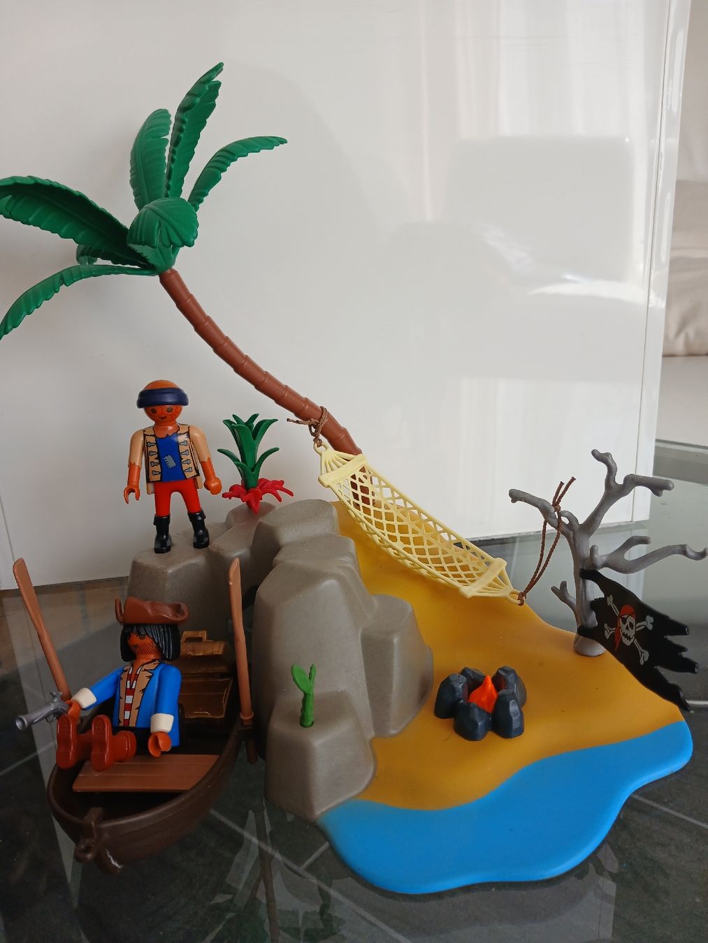 Playmobil Giocattoli: Playmobil Pirateninsel mit Boot, – Usato da Rubigen venduto da EvelynZ 1