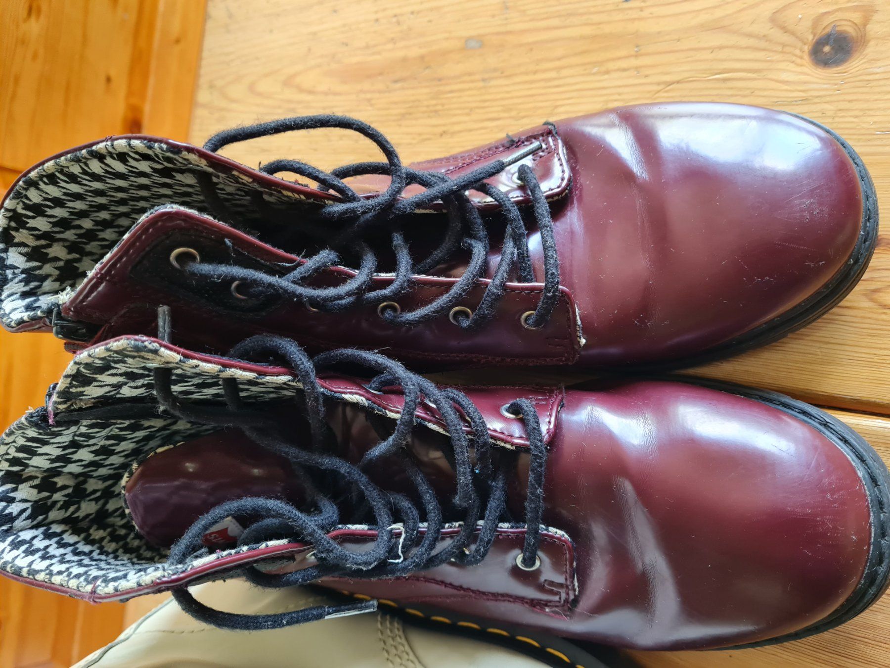 Scarpe da donna: Damenschuhe – Usato da Winterthur venduto da Hai6 1