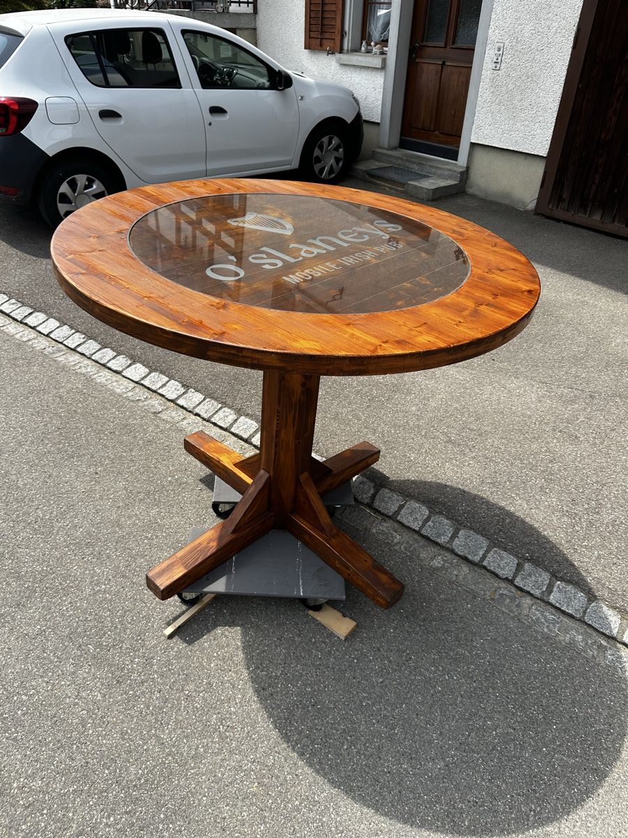 Tische: Runder Pub Tisch mit Glasplatte – Gebraucht aus Berg am Irchel von Macwurlizer 3