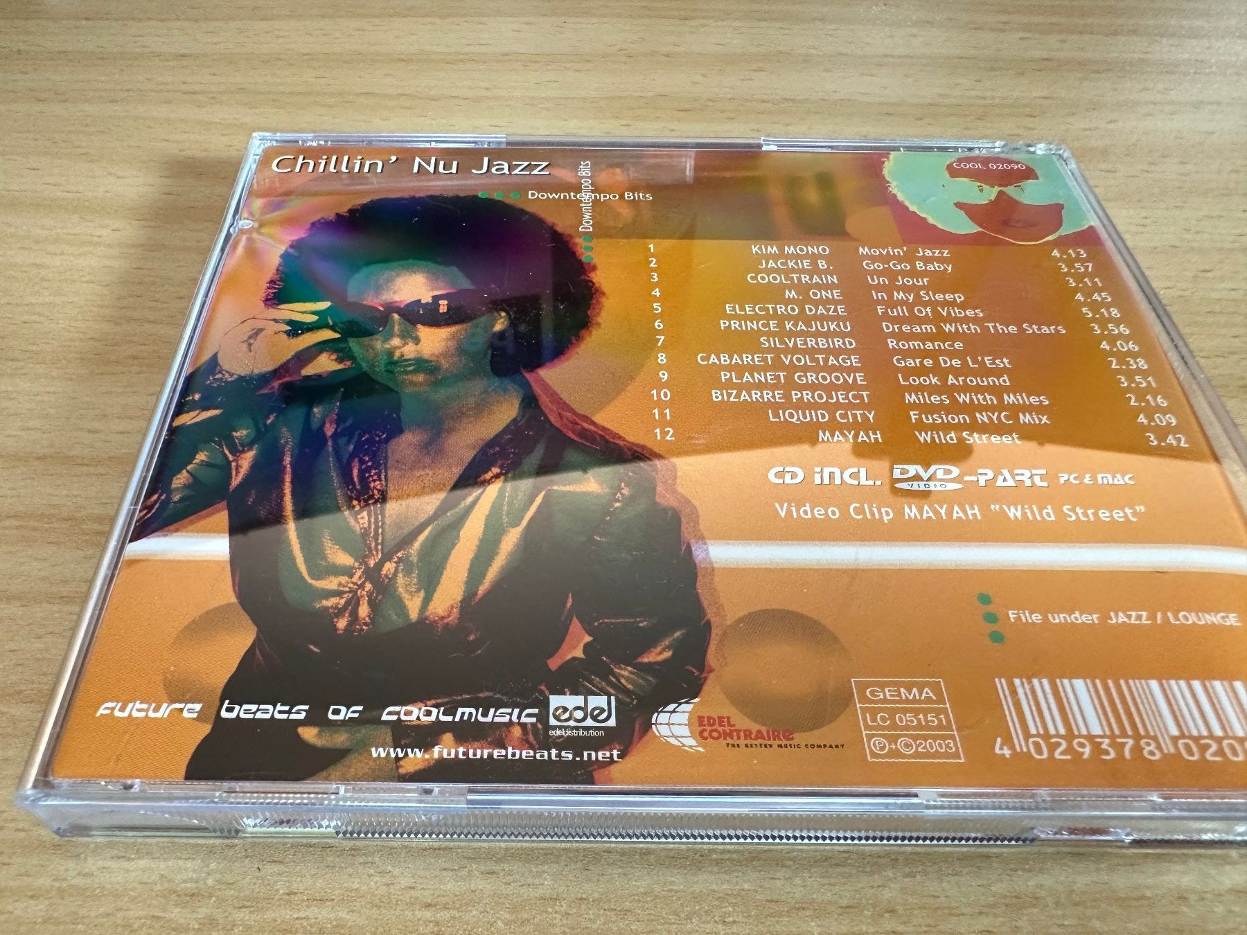 CD: Various – Chillin' Nu Jazz - Downtempo Bits – Usato da Rikon im Tösstal venduto da Alpenmutz 1