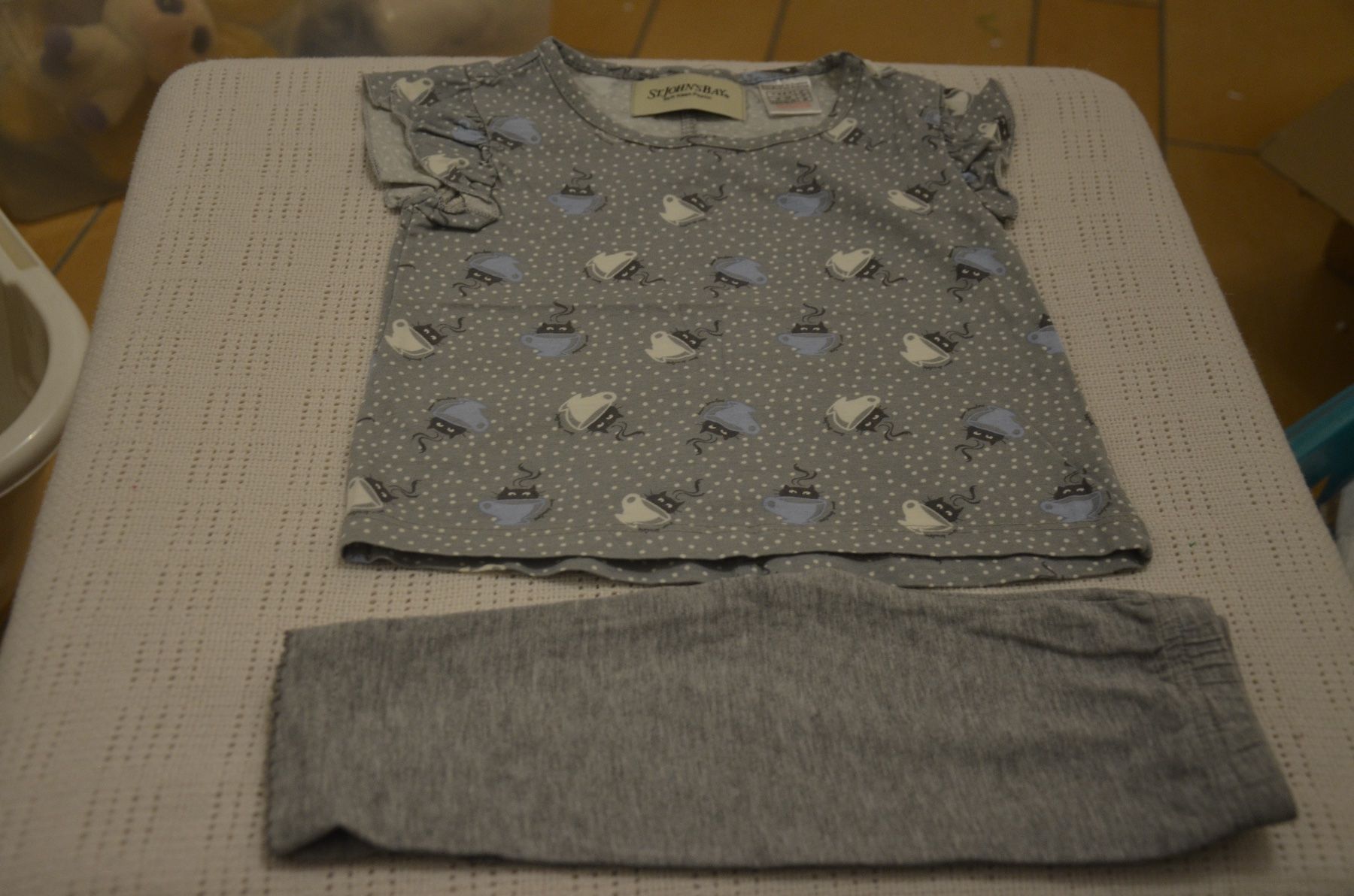 Lotti & Set di vestiti: TAILLE 68 – Usato da Chiasso venduto da Dolly015