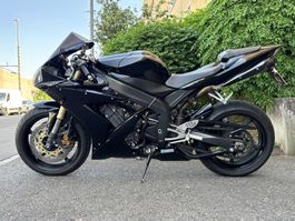 Yamaha R1 RN12 (frisch ab MFK, 29.05.2026)
