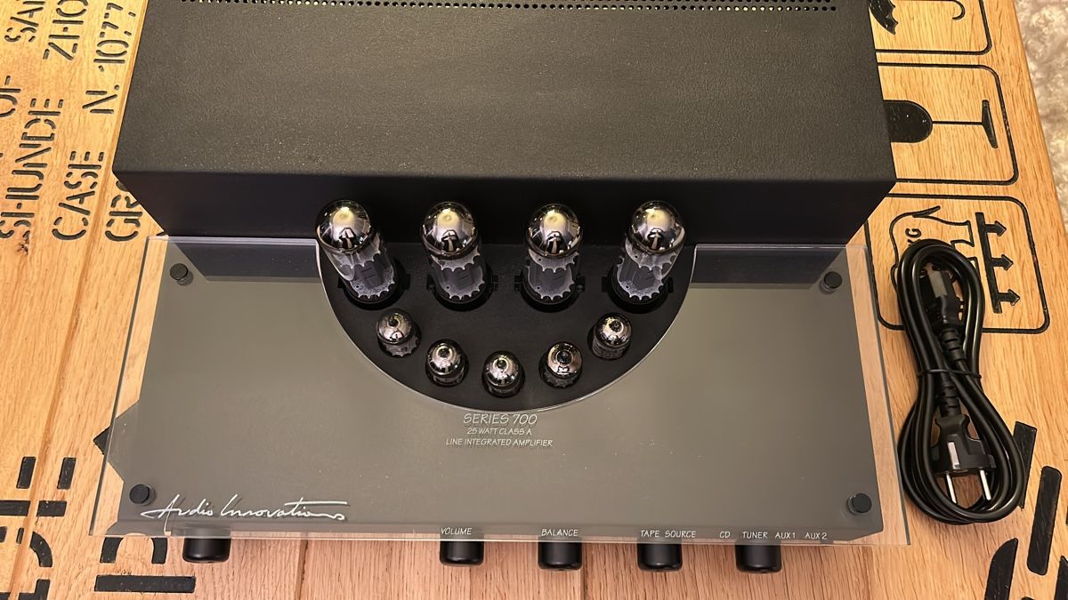 Amplificateurs: Amplificatore Audio Innovations 700 – D'occasion à Bellinzona par Artista65 2