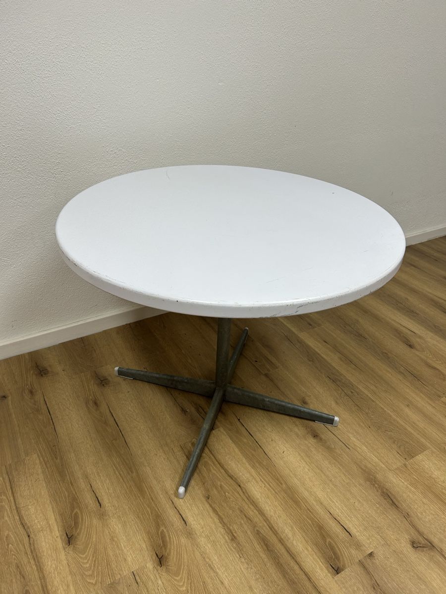 Tische: Runder Gartentisch Sissach (90cm) – Gebraucht aus Basel von MoebelSackmann 1