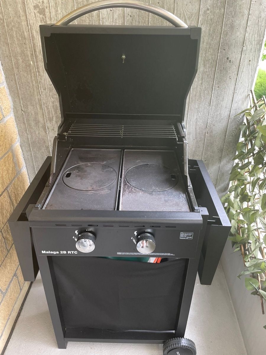 Grills: Grill Malaga 2B RTC – Neu (gemäss Beschreibung) aus Bäch SZ von edo_9m62 1