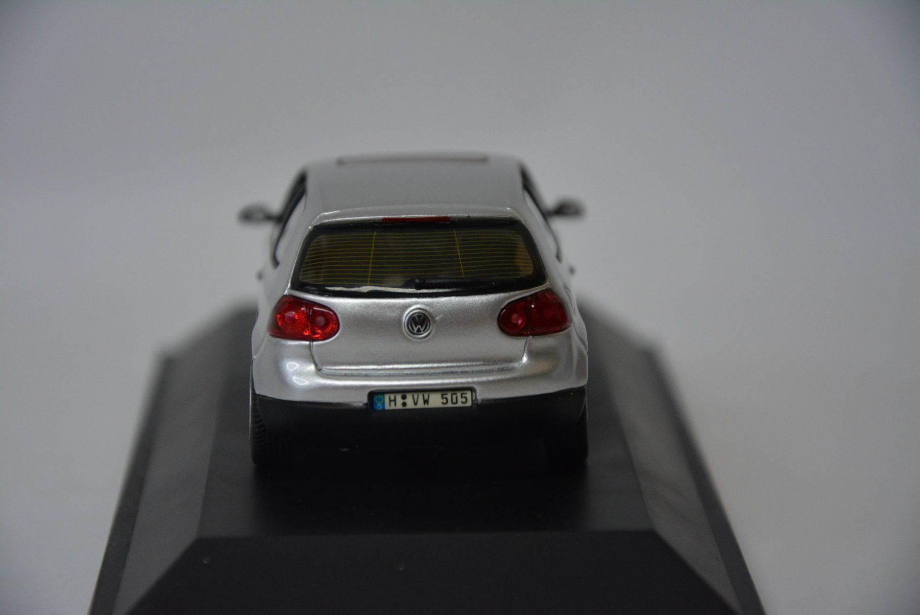 Volkswagen Modellautos: VW Golf V 2003 , Schuco , 1:43 – Neu und originalverpackt aus Goldach von Feivel9 7