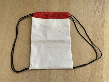 Taschen & Accessoires aus Segelstoff