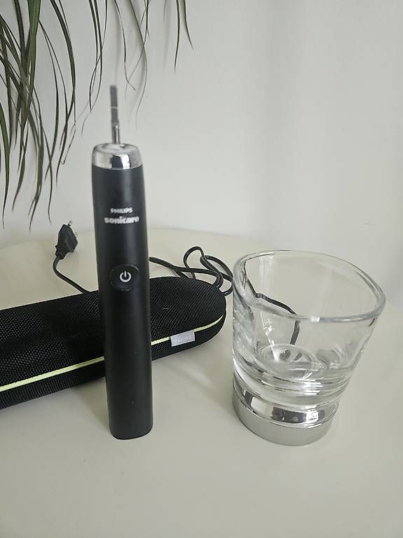 Zahnpflege: Philips Sonicare HX939B DiamondClean – Gebraucht aus Kilchberg ZH von l00_dt6r