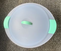 Tupperware Schüssel mit Deckel, neuwertig, ideal für Sommer!