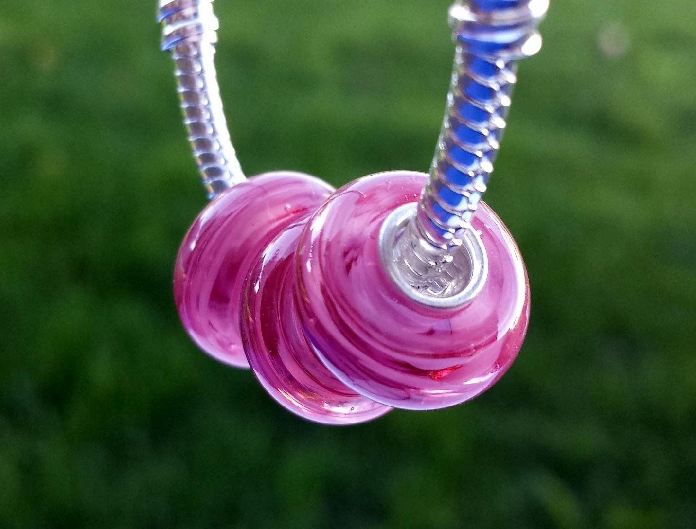 Perle (finte): Lampwork Rosa Glasperle, Glass Bead – Nuovo (secondo la descrizione) da Langenthal venduto da flowersNbirds