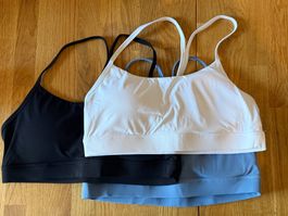 3 Sport BHs Set schwarz weiss blau guter Zustand