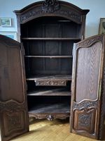 Armoire antiquité (> 100 ans) bois sculpté style Louis XV
