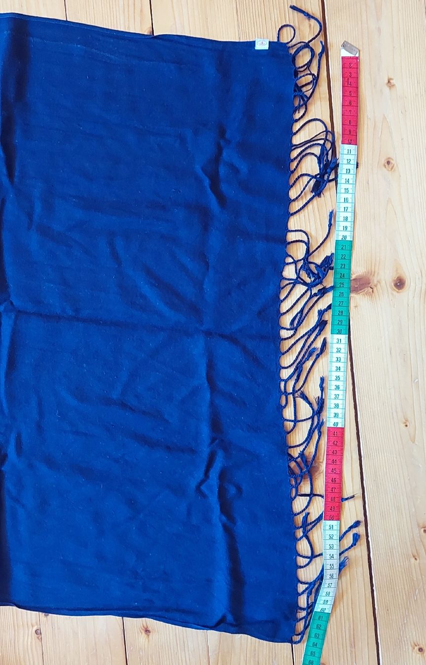 Tom Tailor Foulard & Sciarpe: Tom Tailor Schal Dunkelblau – Usato da Schmidrüti venduto da Novemberchind 1