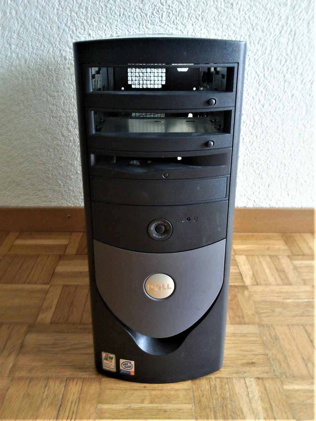 Dell Custodie: Computergehäuse – Usato da Berikon venduto da m1l3n