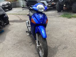 Roller Honda Innova 125 blau mit Topcase guter Zustand