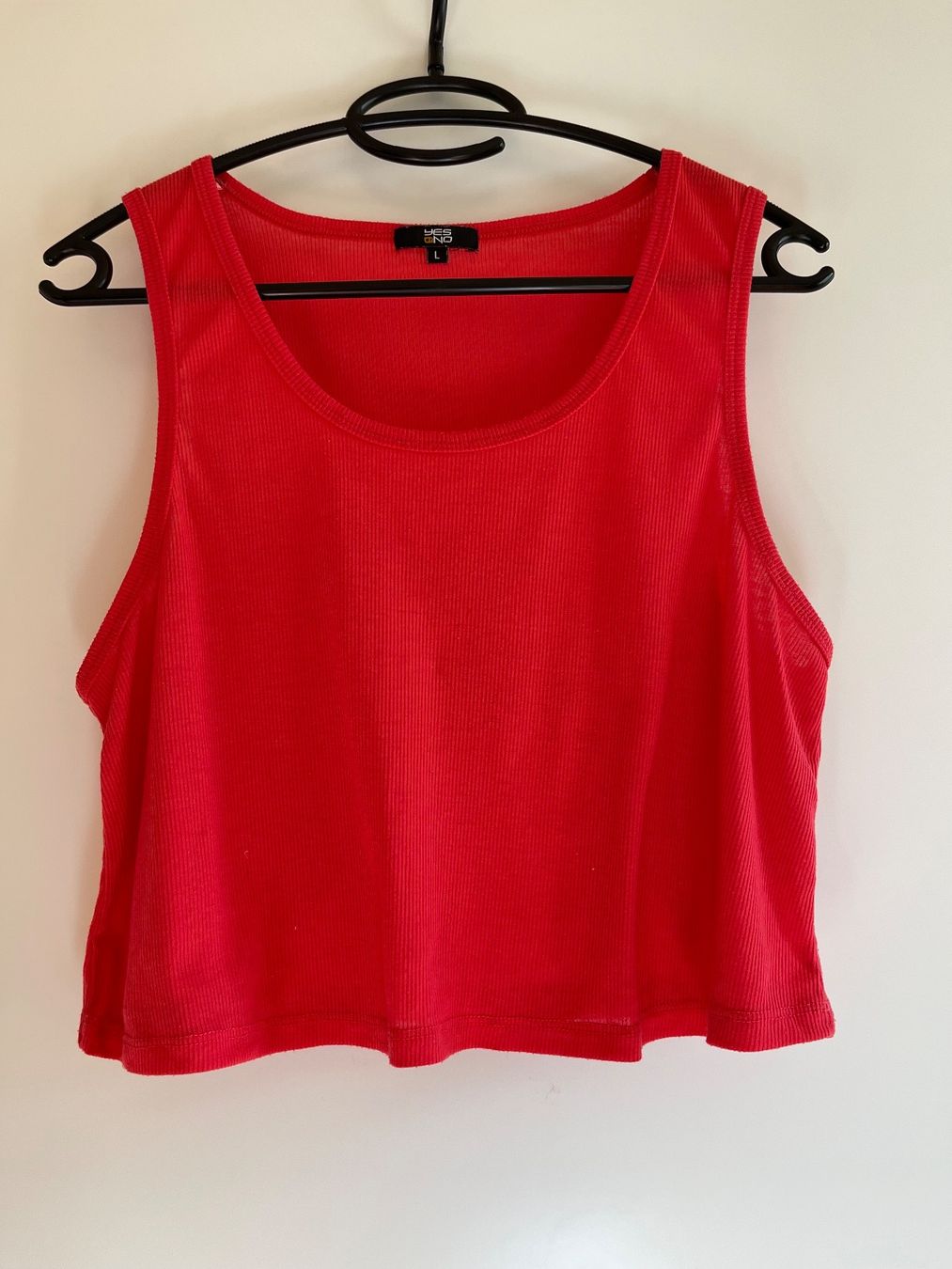 Yes Or No Top: Top YES OR NO taille L – Usato da Sion venduto da edelweissse