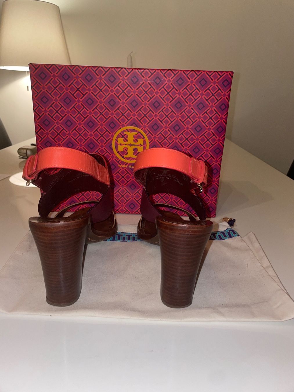 Tory Burch Scarpe da donna: Tory Burch Sandalen 38,5 – Usato da Thalwil venduto da Karina020 2
