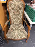 Vintage Sessel mit Blumenmuster - Gemütlich für den Winter!