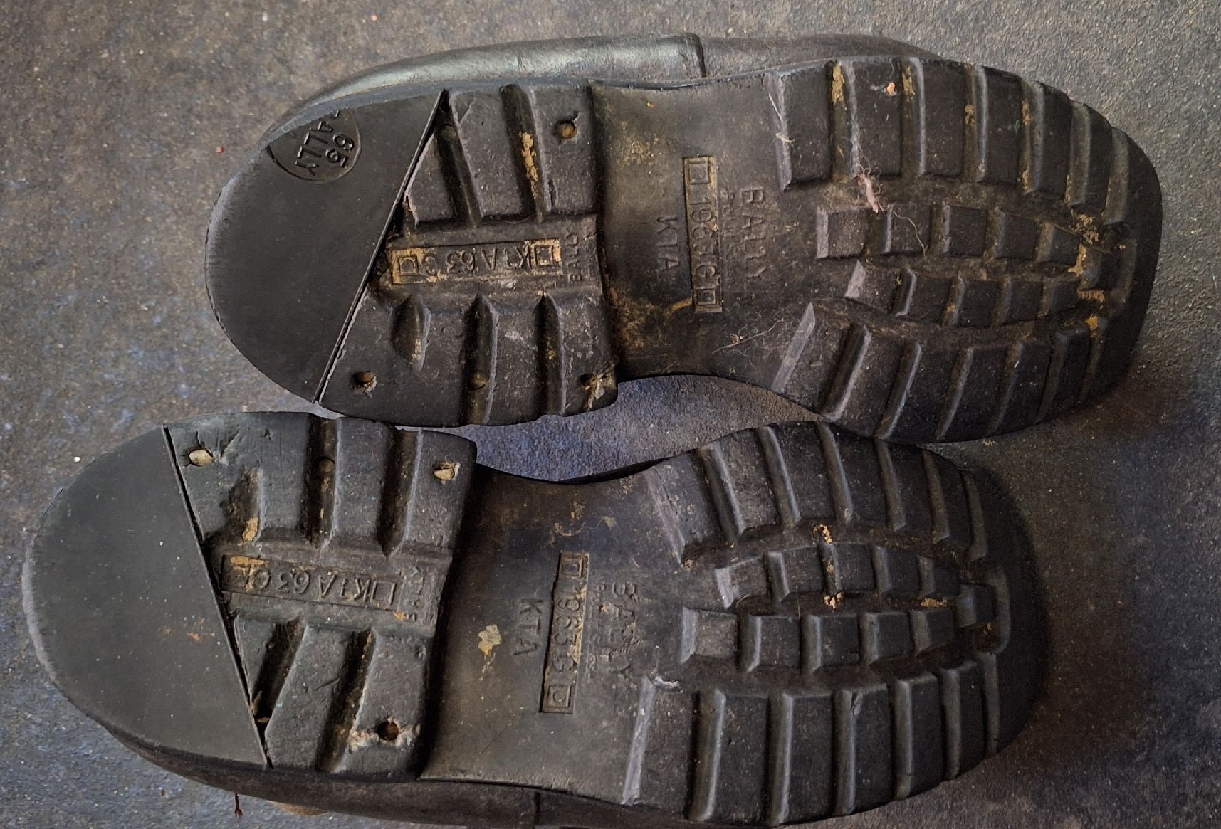 Bally Herrenschuhe: alte Bally Militär/ Armee Schuhe – Gebraucht aus Emmenbrücke von abu_9mj8 4