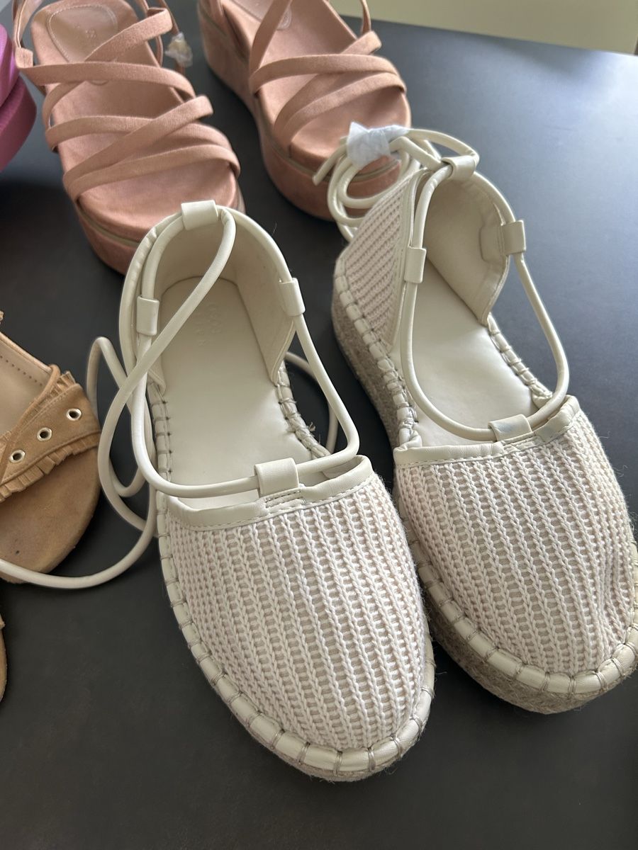 Scarpe da donna: Sommerliche DamenschuhMix  – Usato da Wettingen venduto da Trini16 1