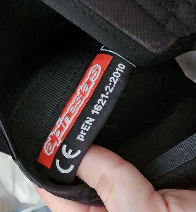 Alpinestars Protezioni & Imbottiture: Dorsale moto Alpinestars Bionic CE  protection dos réglable – Usato da Martigny venduto da Neposedy 2