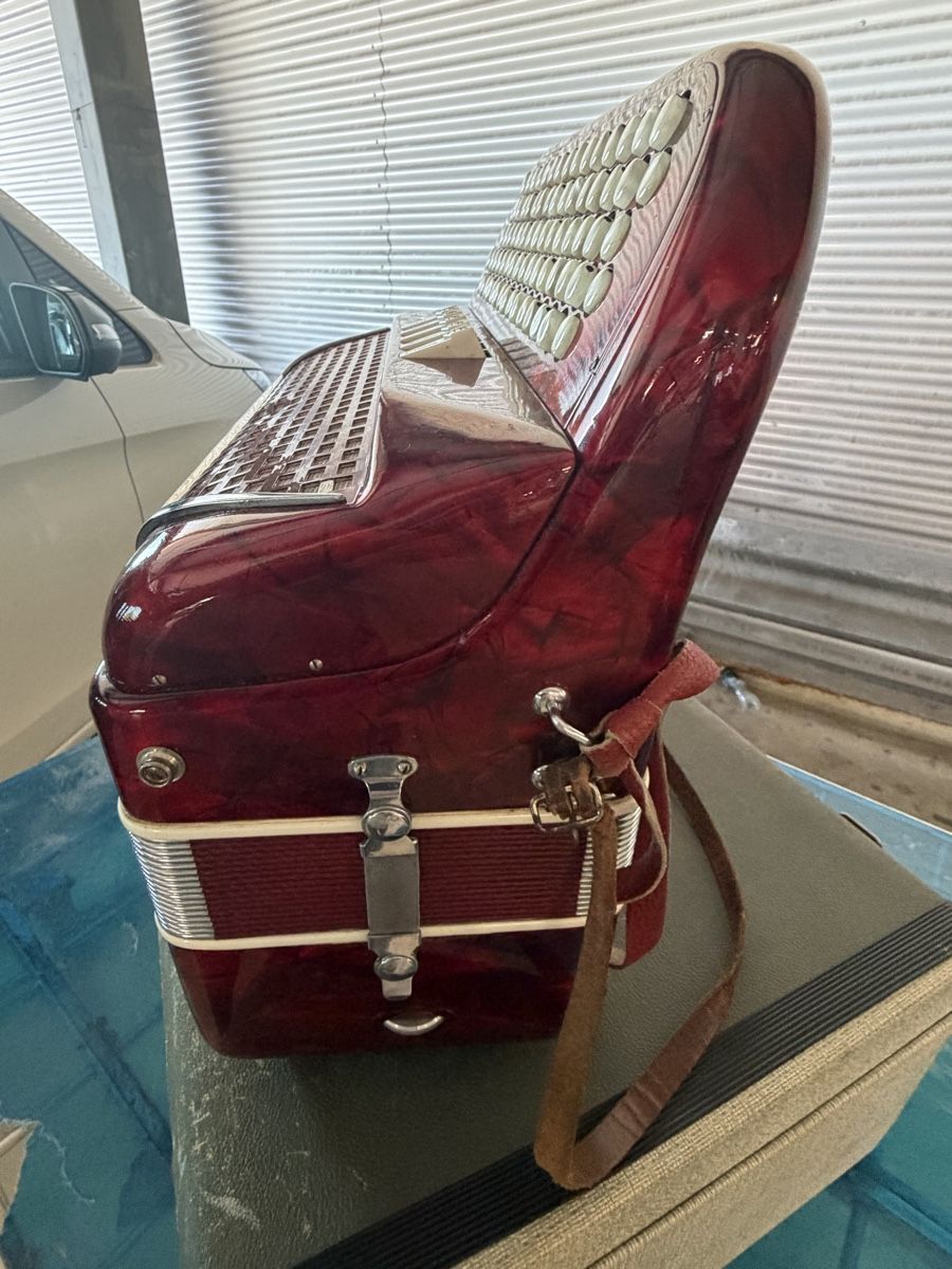 Excelsior Strumenti musicali: Excelsior 3 chòrig  – Usato da Muhen venduto da MiGeiss64 3