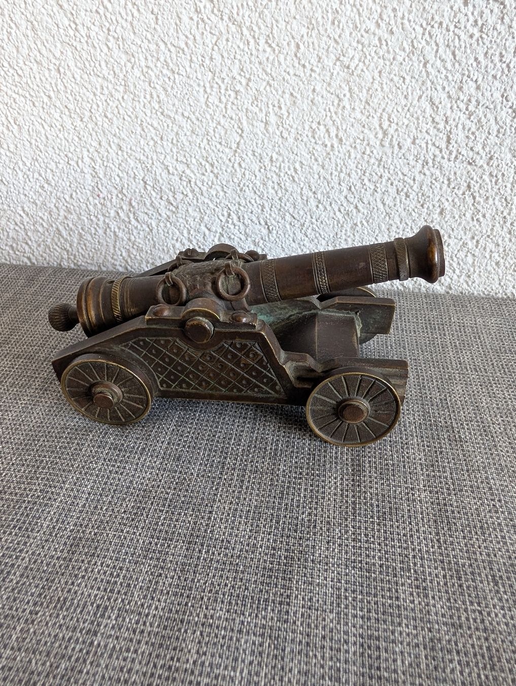 Kits de montage: Dekorative Kanone aus Bronze  – D'occasion à Bern par ari_66yc