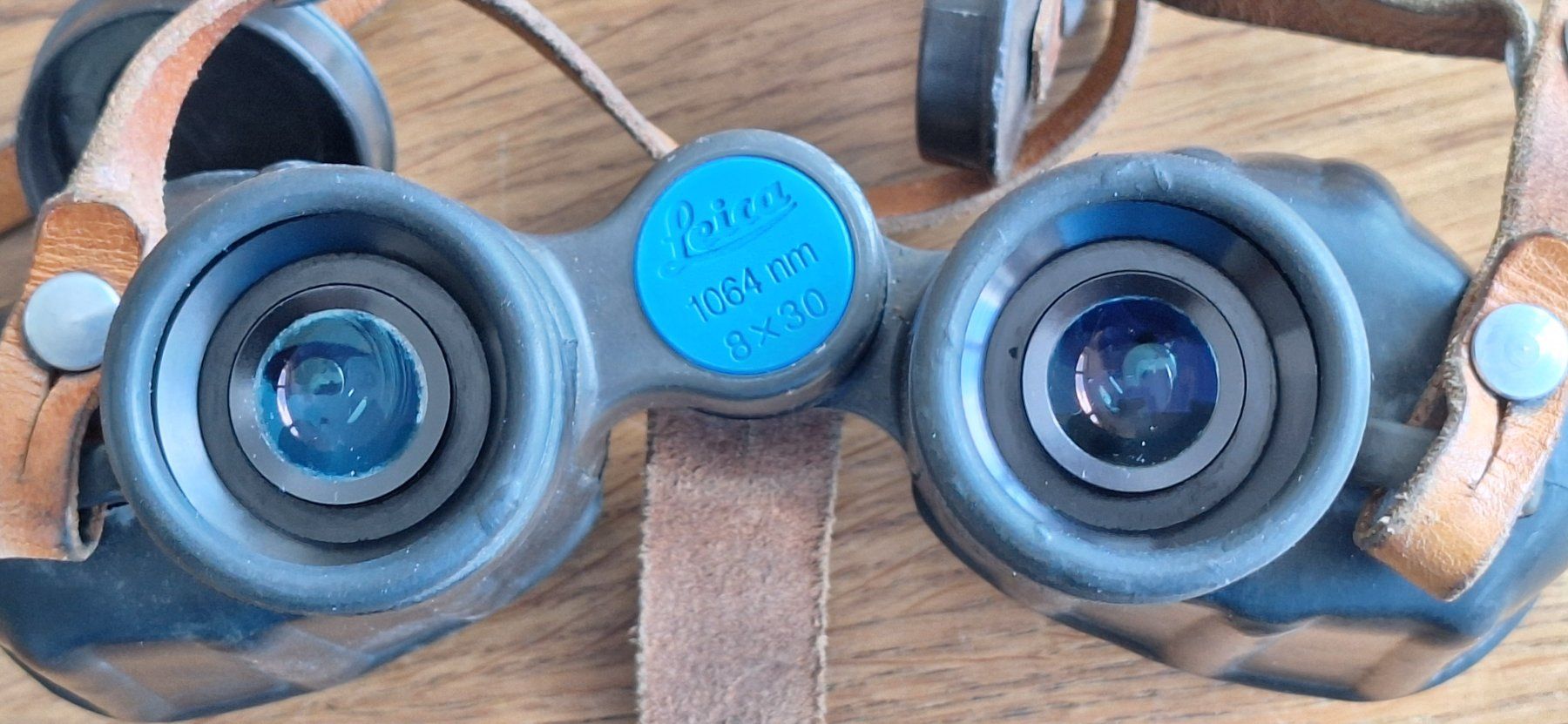 Schweizer Armee Feldstecher: Leica Schweizer Armee Feldstecher 8x30 – Gebraucht aus Schaffhausen von Hottschili 5