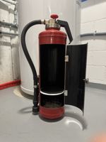 Feuerlöscher Minibar 6 Liter Schaum rote Farbe leer