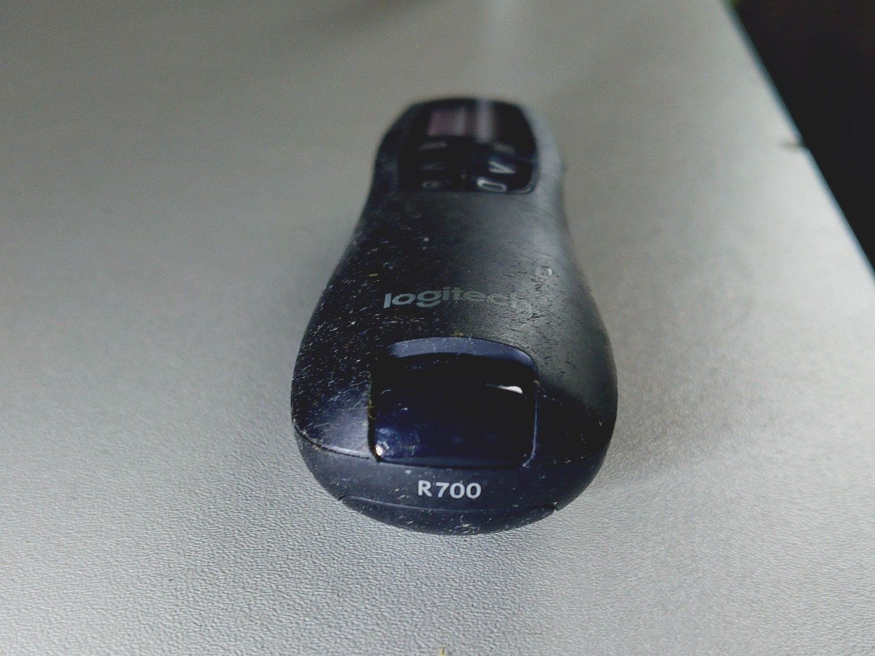 Logitech Telecomandi: Logitech Presenter, roter Laser, R700 – Usato da Dübendorf venduto da Tenmoku 2