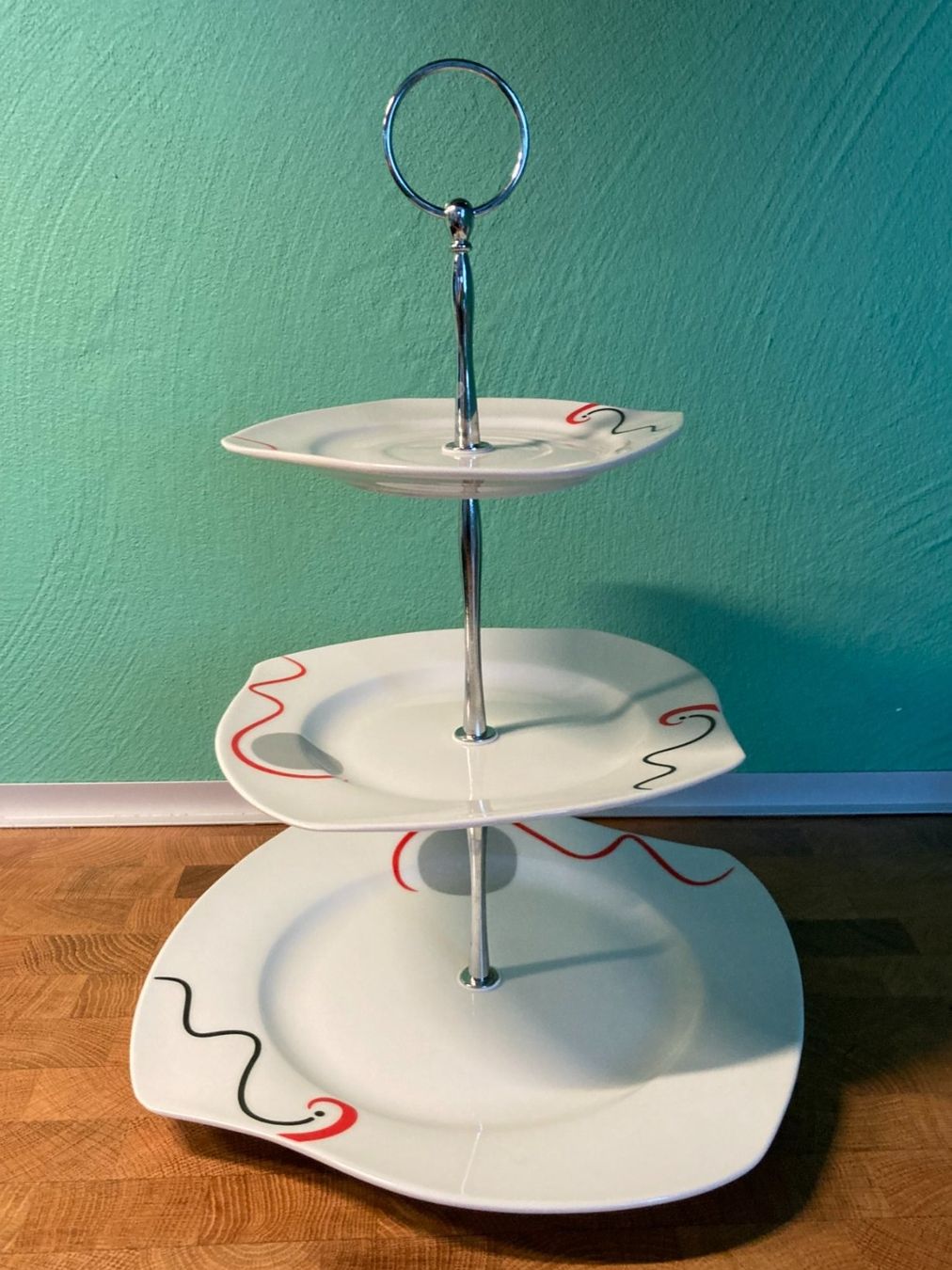 Piatti: Etagere mit 3 Ebenen – Usato da Subingen venduto da ArtBead 1