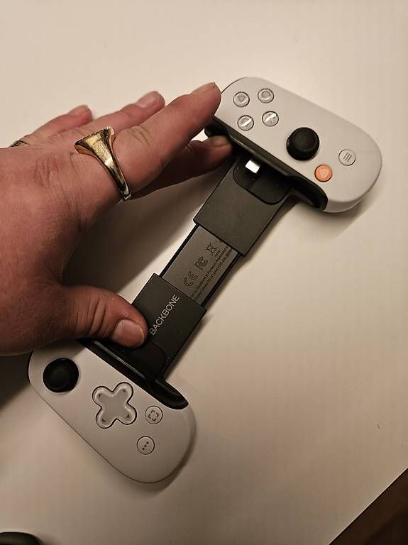 Console: BACKBONE Gaming Adapter (USB-C Android OS) – Usato da Basel venduto da gue_d7dq 2
