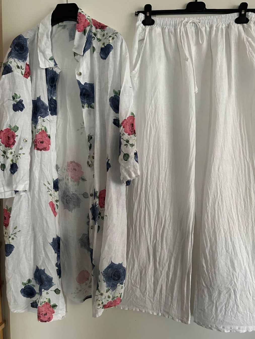 Kleiderpakete: Jacke/Bluse mit Hosen – Gebraucht aus Zumikon von Uranus88 5