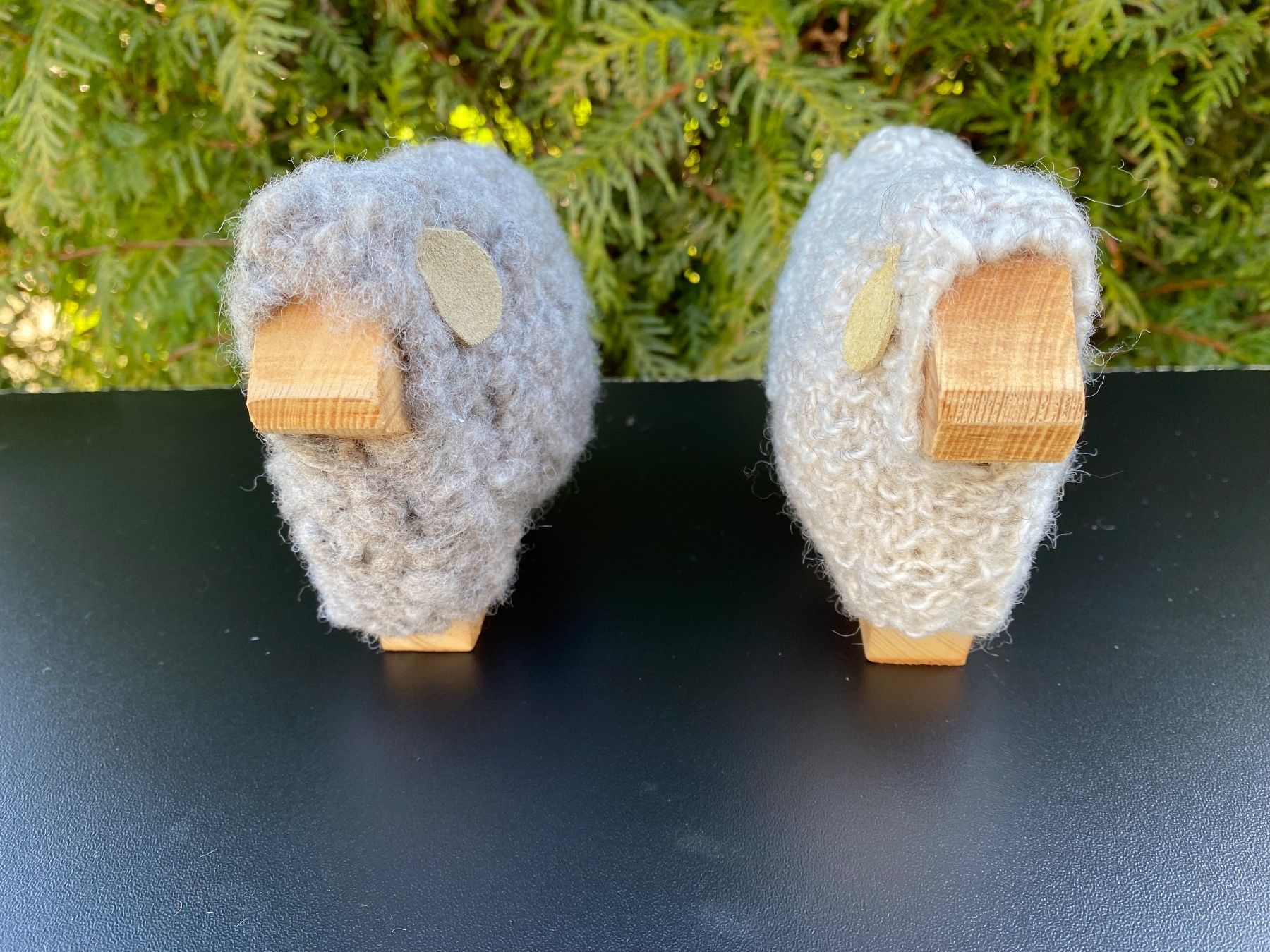 Campanacci mucche: 2 schöne Holzschafe – Usato da Feldbach venduto da Olive1 5