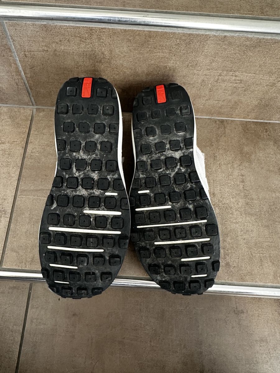 Nike Damenschuhe: Nike Sneaker Grösse 39  – Gebraucht aus Schwarzhäusern von alenaner 2