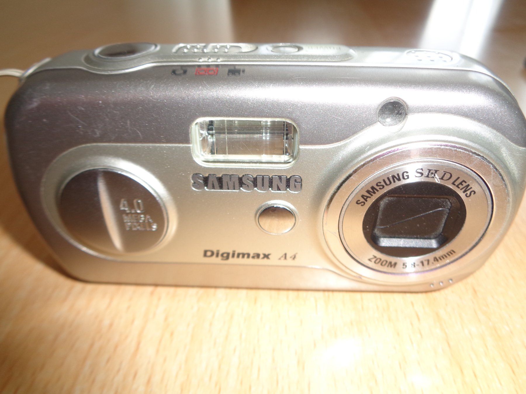 Samsung Kamera: Fotokamera SAMSUNG CAMERA Digimax A4 – Gebraucht aus Dietikon von chroetli77 3