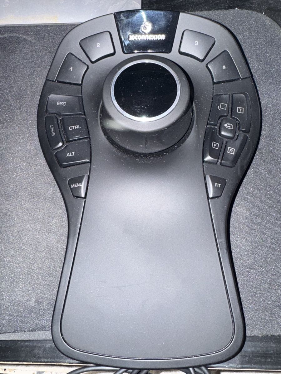3Dconnexion Souris: 3Dconnexion SpaceMouse Pro gebraucht – D'occasion à Thundorf par reinventedshop_CH
