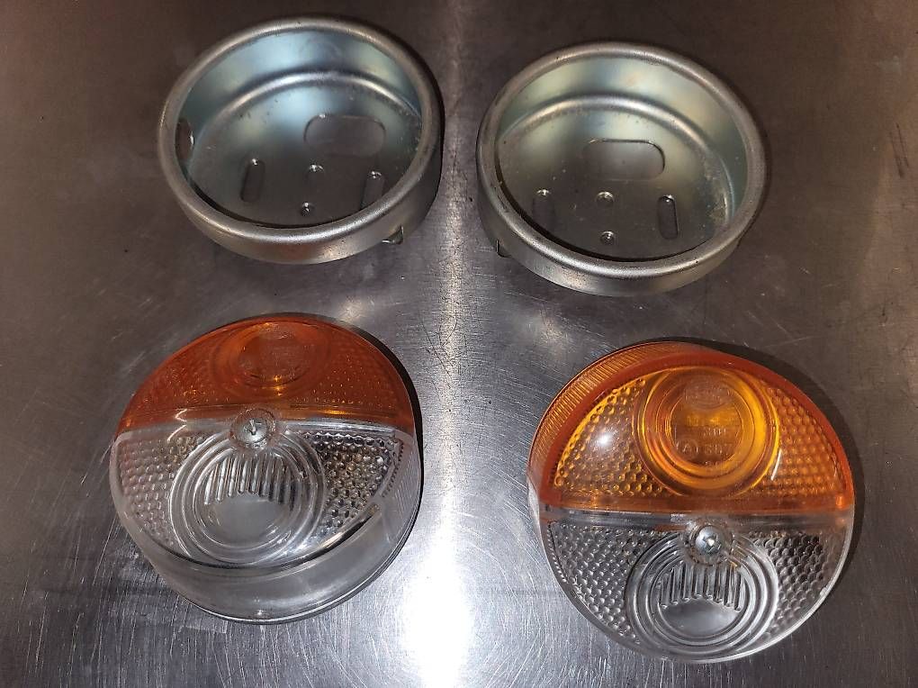 Lampade: Leuchten + Blinker Traktor – Usato da Stetten AG venduto da 710er.Deckel 2