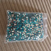 Rhinestones, 4mm - Blue Color