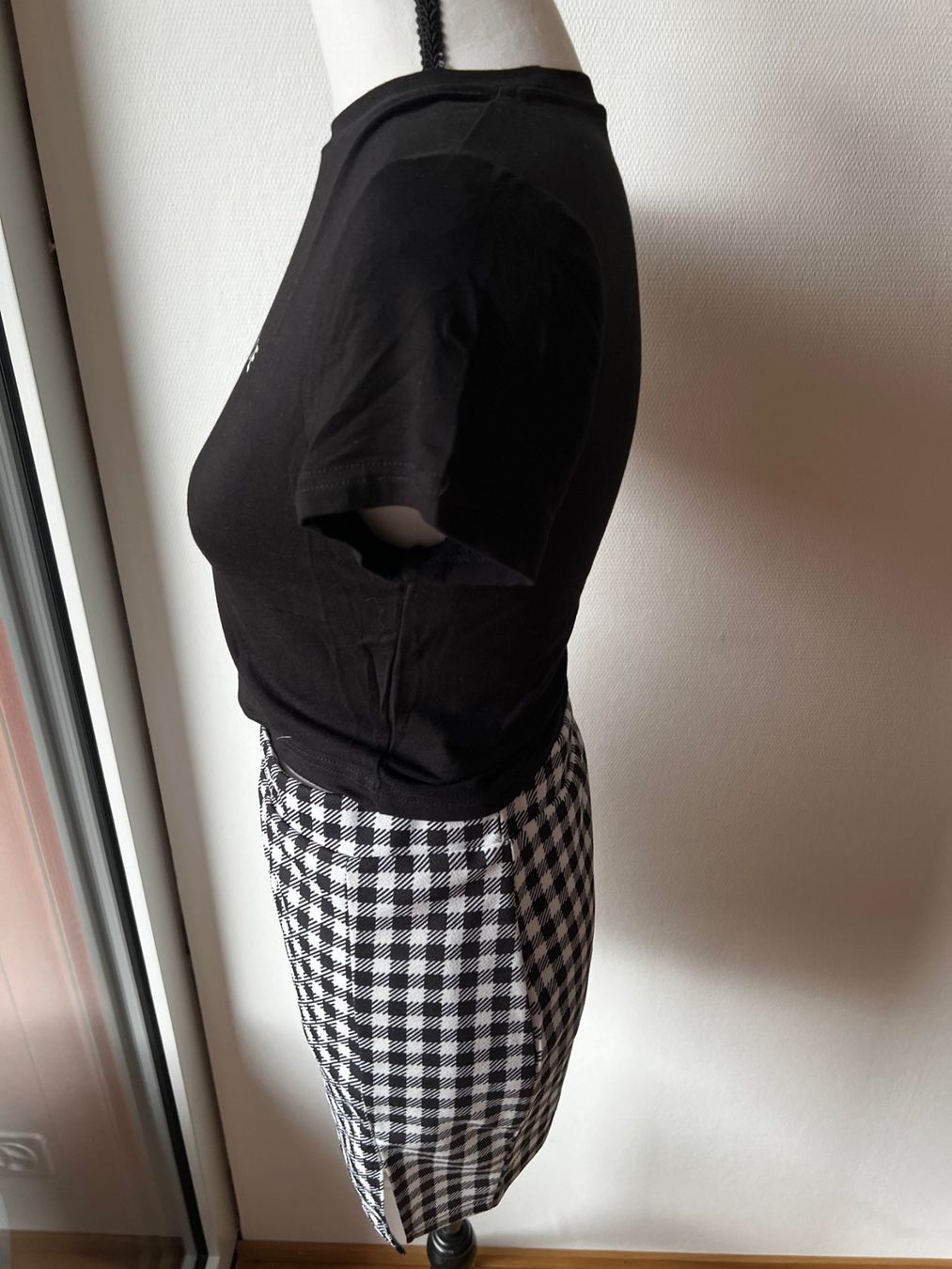 Completi & Tailleur: Neuer Anzug S – Nuovo e nell'imballaggio originale da Riehen venduto da edu_92w7 3