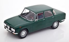Alfa Romeo Giulia Nuova Super 1974-1977 dunkelgrün  1:18