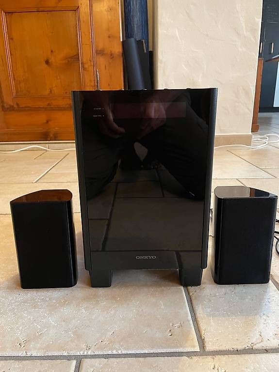 Onkyo Home Cinema: Onkyo HTX-22HDX - Digital Surround System – Usato da Estavayer-le-Lac venduto da Zebulong
