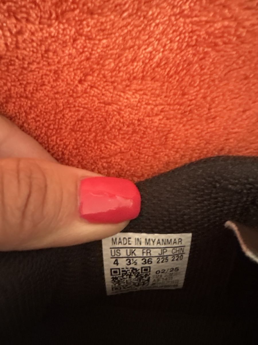 Scarpe per ragazzi: Baskets salle de gym Taille 36 - Bon – Nuovo (secondo la descrizione) da La Chaux-de-Fonds venduto da tuoro25 3