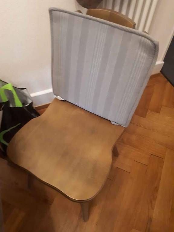 Sedie: Quatre chaises en bois – Usato da Lausanne venduto da pat_88j8 1