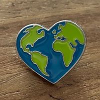 Pin Erde Herz